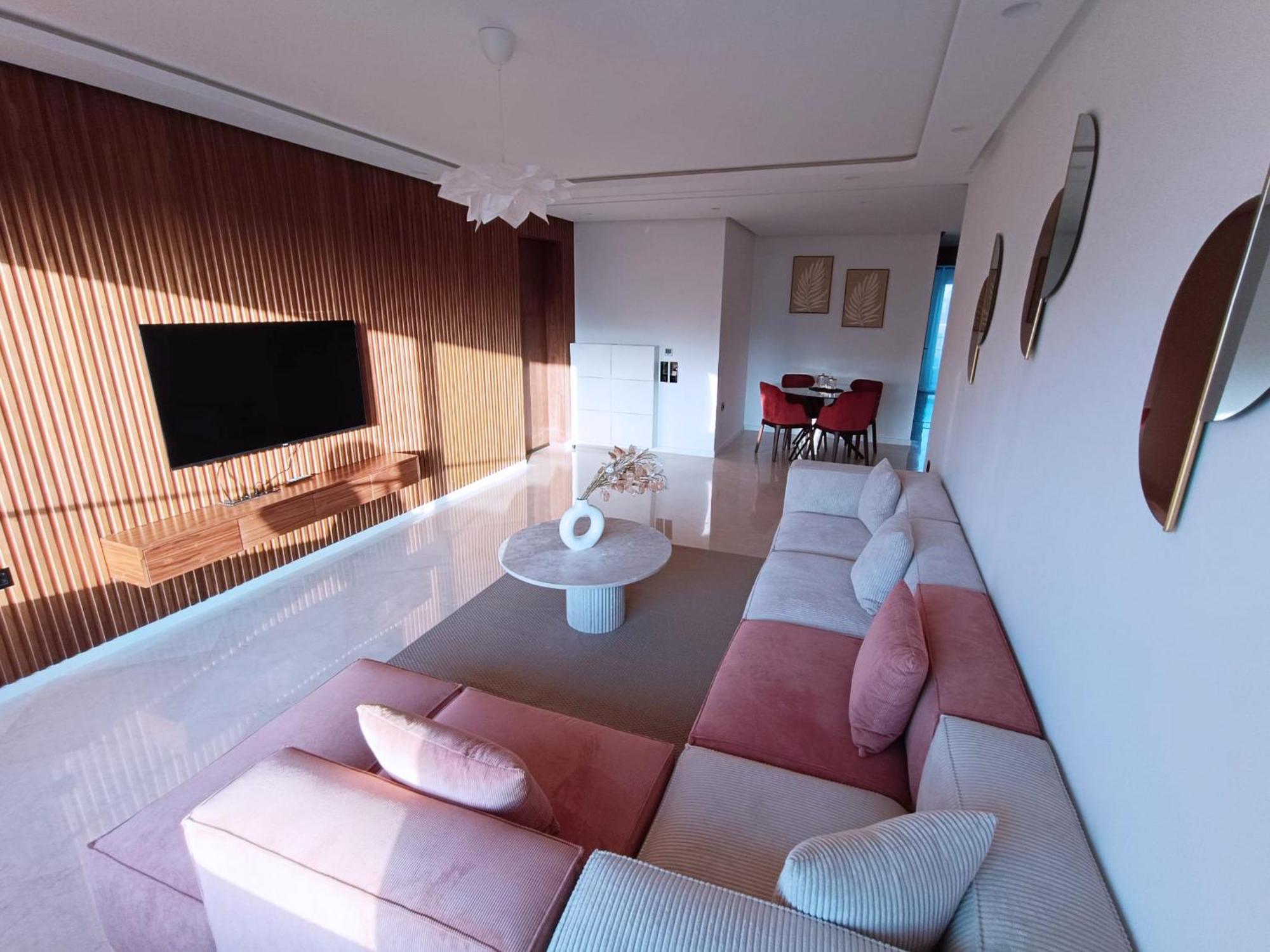 Les 3 Collines - Grand Moderne A Gueliz Avec Vue Et Confort Premium Marrakesch